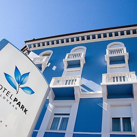 Hotel Park Ловран Екстер'єр фото