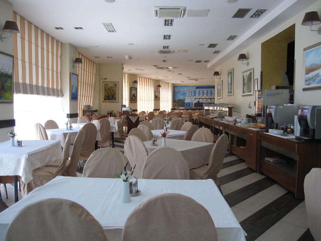 Hotel Park Ловран Екстер'єр фото